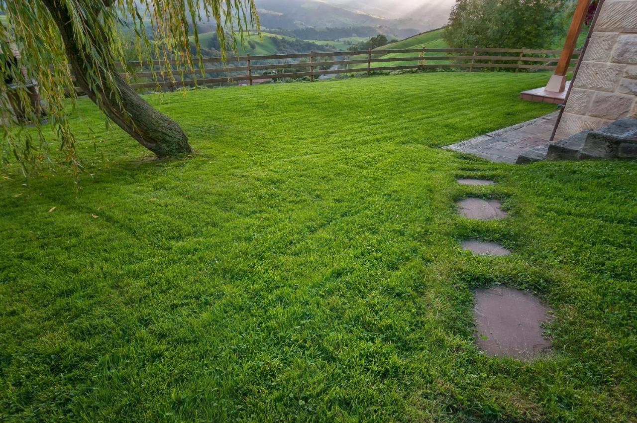 La Casa De Bustantegua Villa Selaya Luaran gambar